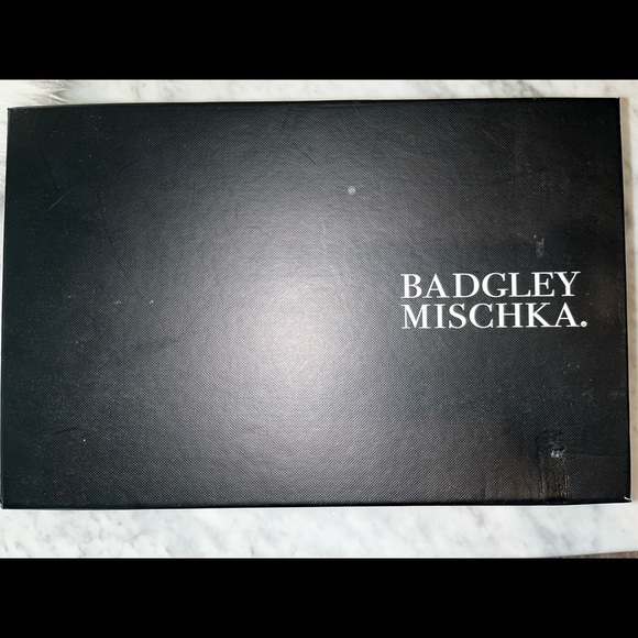 BADGLEY Mischka Lara Crystal Dress Sandal Navy Satin Size 9.5 - Picture 11 of 14